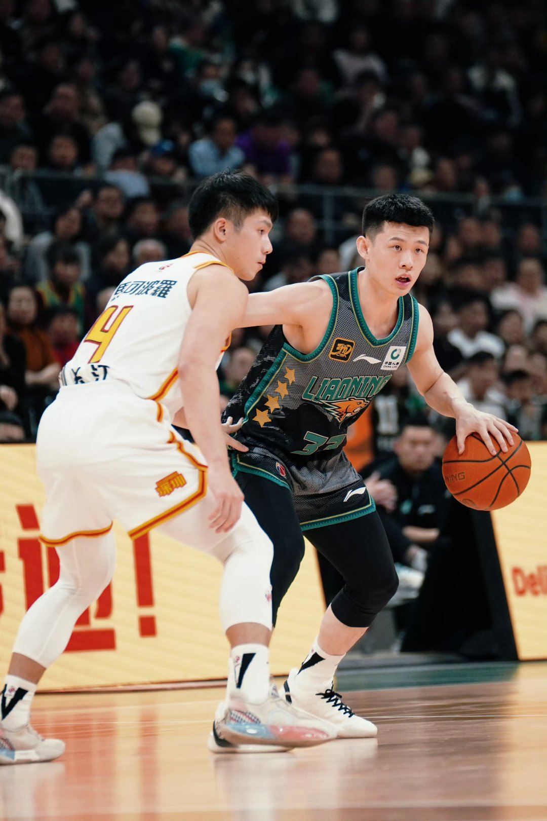 LOL电竞网站-太狠了！今晨深圳男篮单刀错失转会期广厦男篮备战葡超，集结日本菲卡备战NBA季后赛 